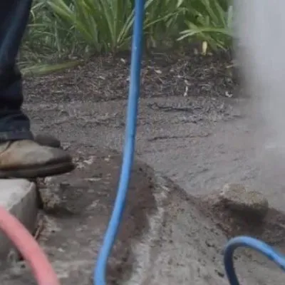 cleaning-a-corporate-complex-stream-1